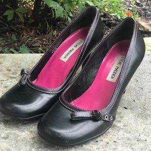 Steven Madden black heels.